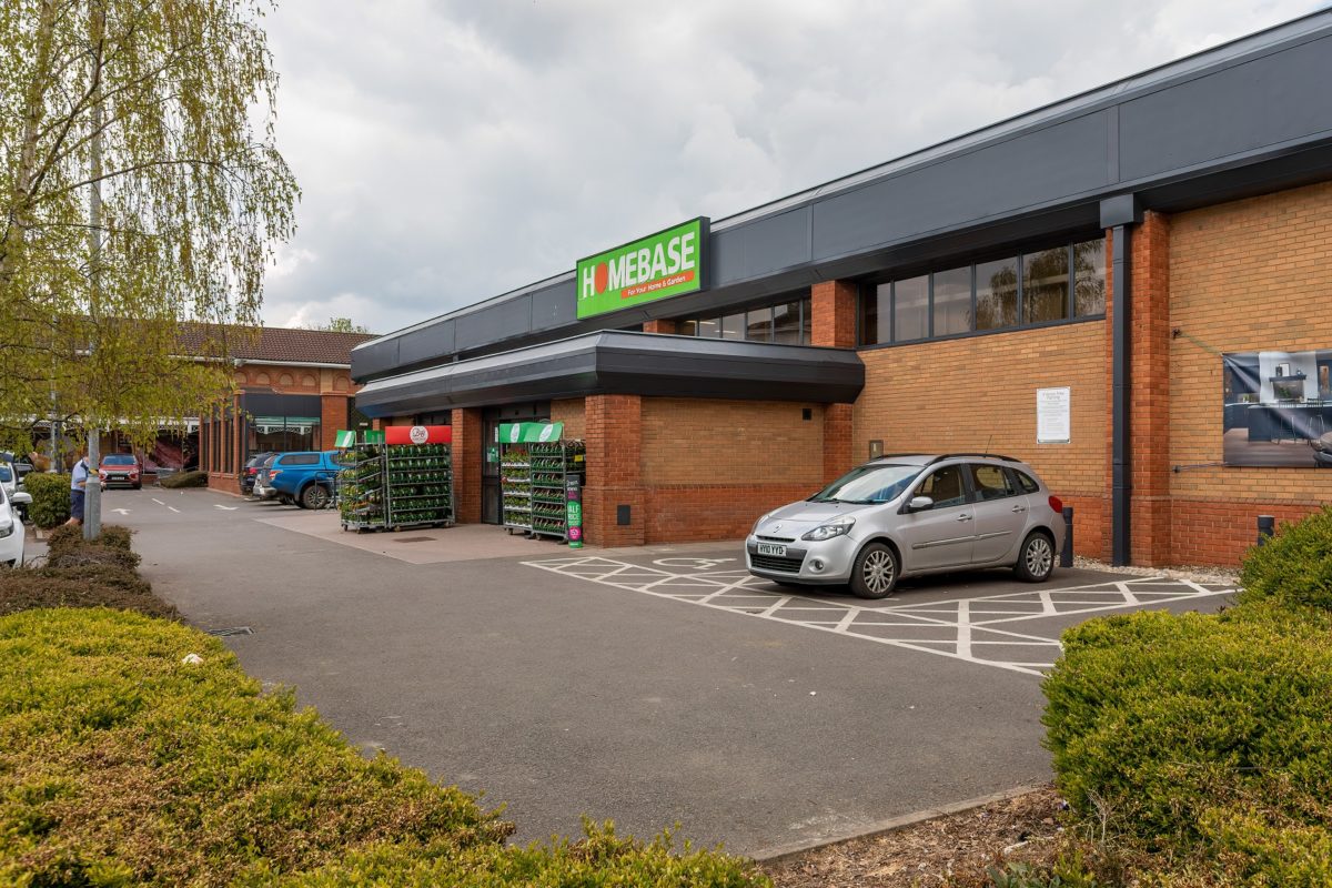 Vimy Road, Leighton Buzzard Custodian Property REIT plc